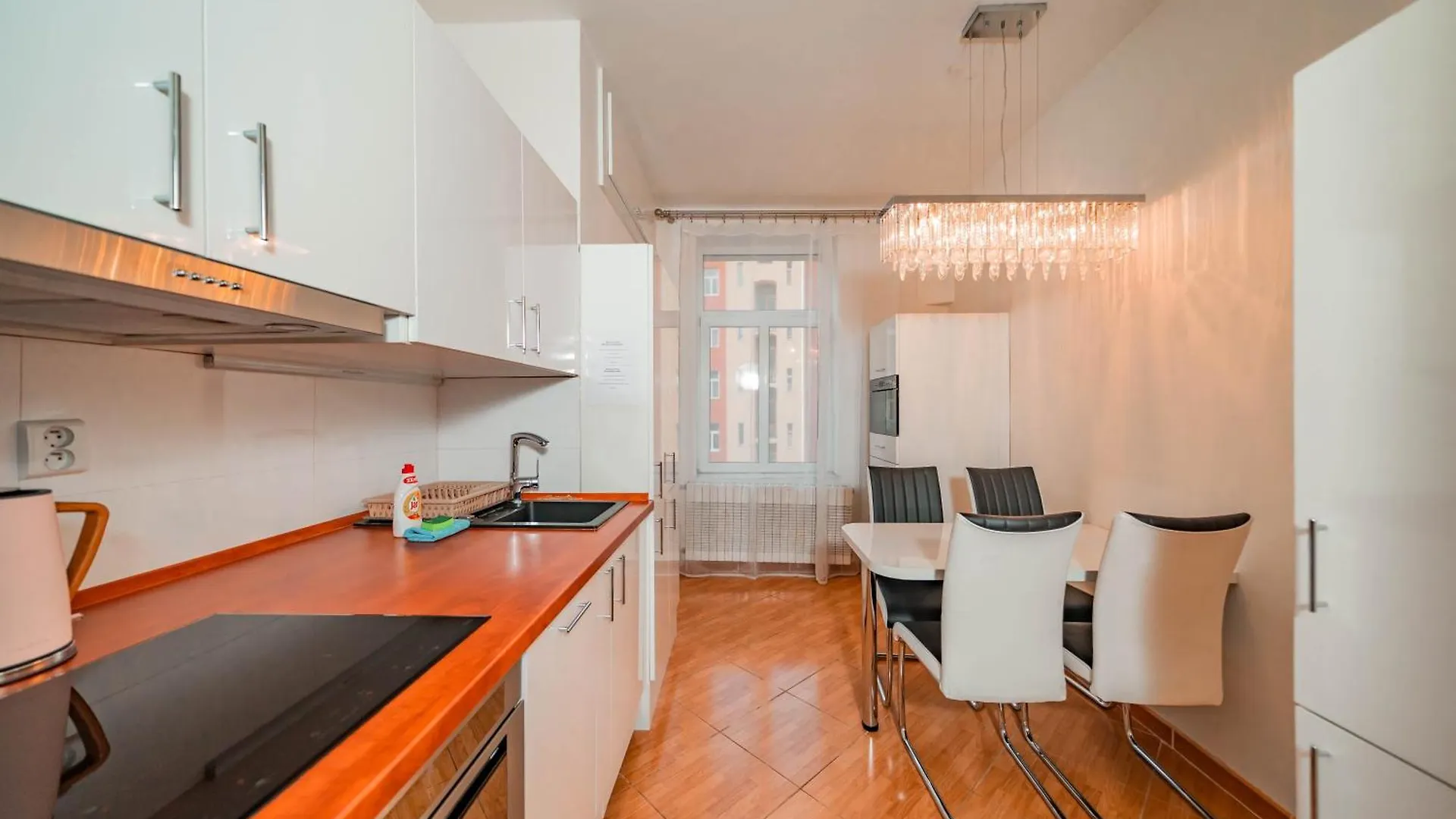 5 Bob'S Apartment - 2 Bedrooms With King Size Beds براغ جمهورية التشيك